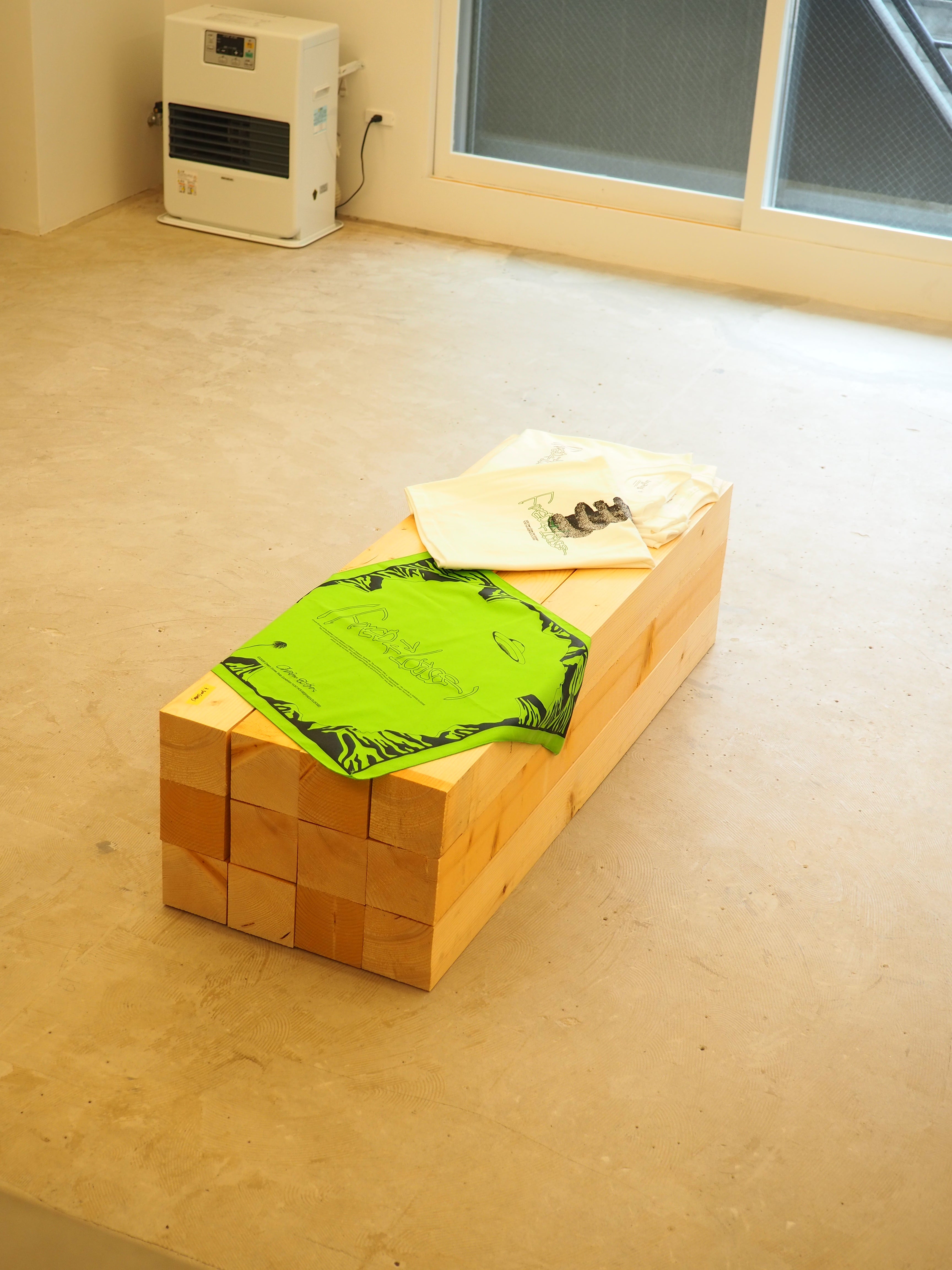 VOID HOUSE (FIXED⇄LOOSE）BIG BANDANA